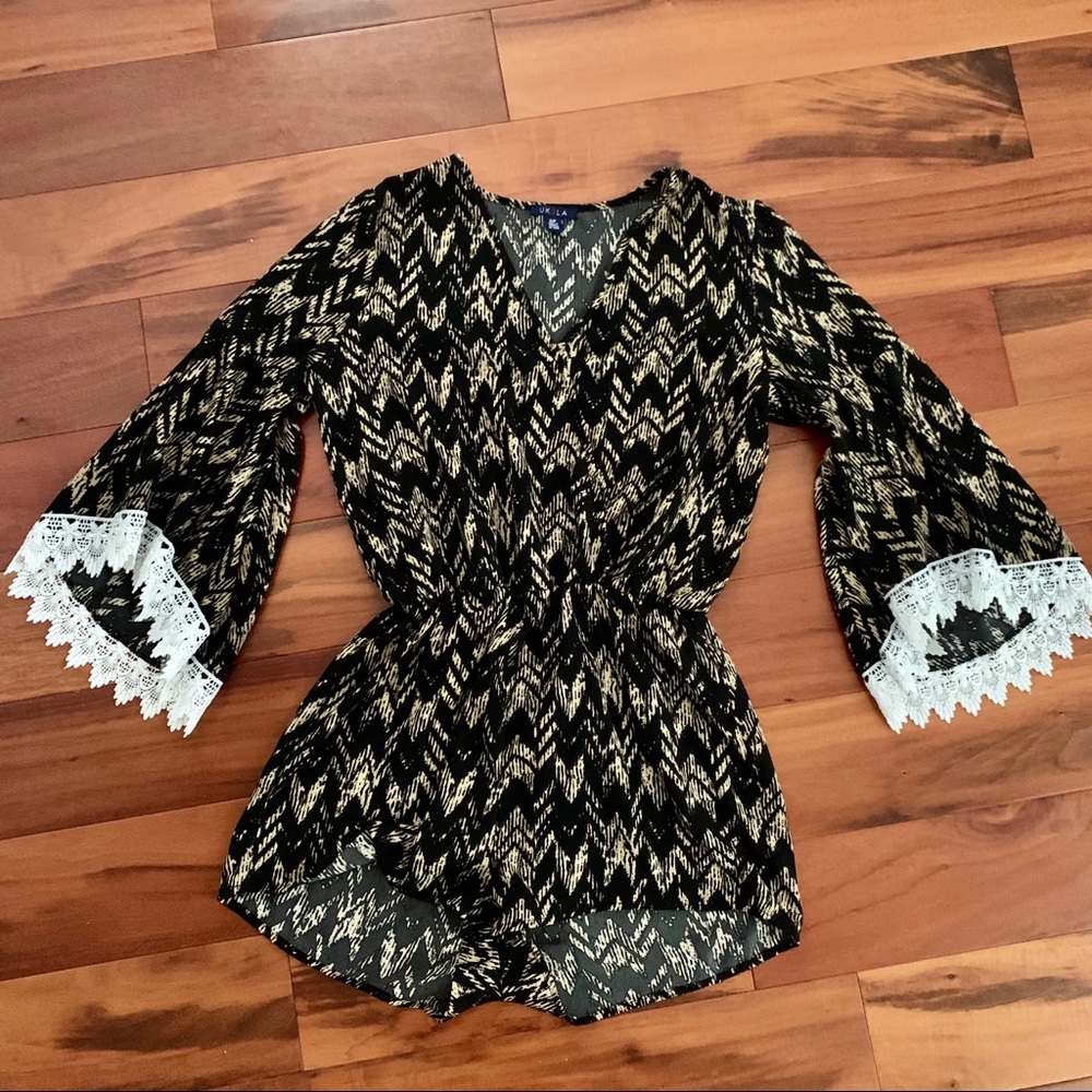 UK 2 LA Romper With Lace